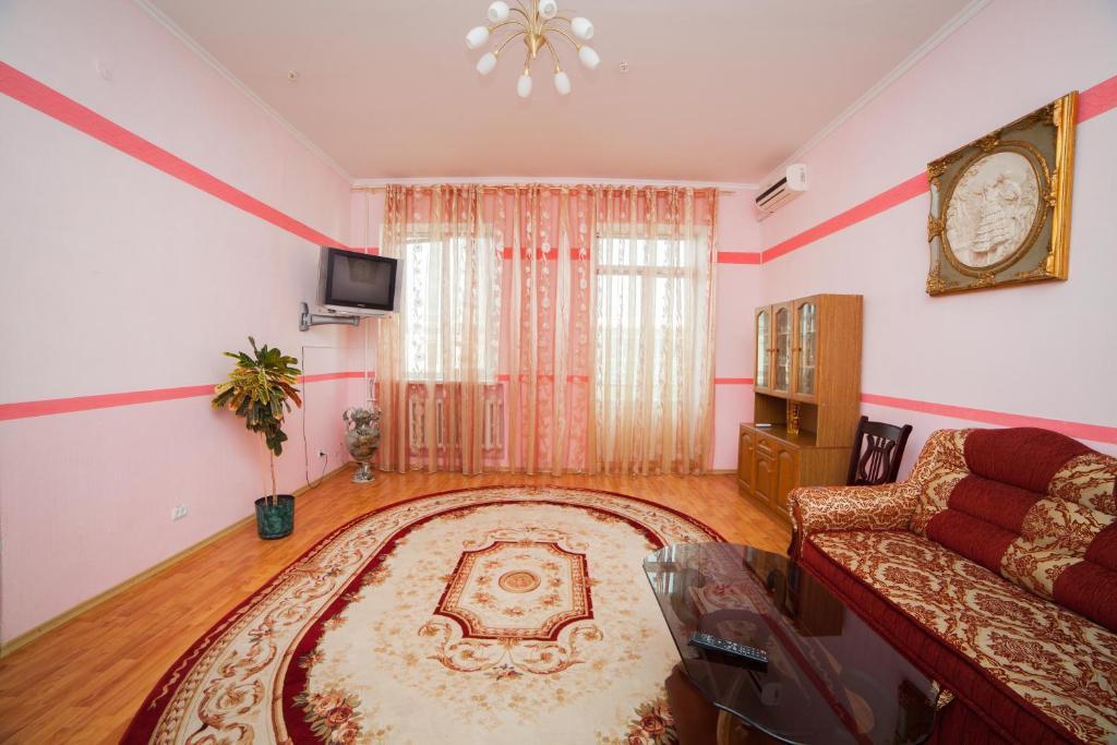 Hotel Vinnytsia Sawoy Стая снимка