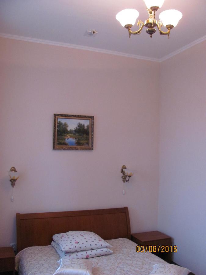 Hotel Vinnytsia Sawoy Екстериор снимка